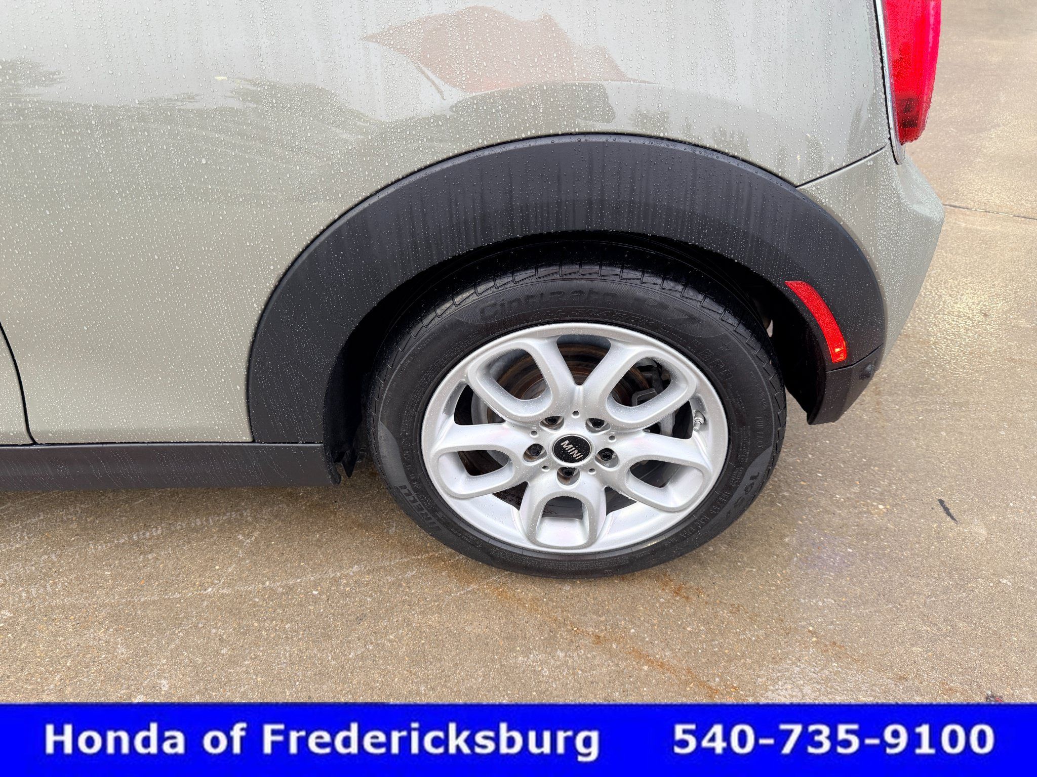 Used 2021 MINI Cooper 2-Door Hardtop FWD image 11
