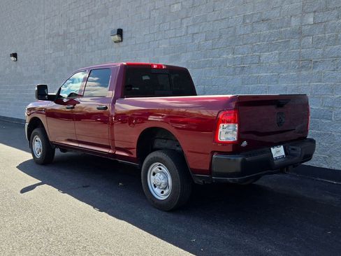 Used 2024 RAM 2500 Tradesman AWD/4WD image 3