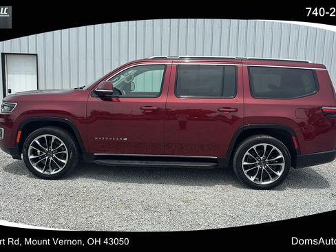 Used 2022 Jeep Wagoneer Series II w/ Premium Group I AWD/4WD image 1