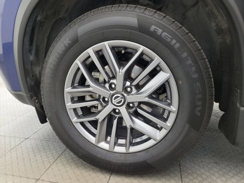 Used 2021 Nissan Rogue S image 31