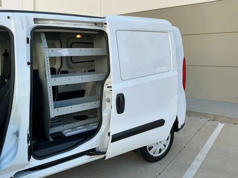 Used 2021 RAM ProMaster City Tradesman SLT FWD image 11