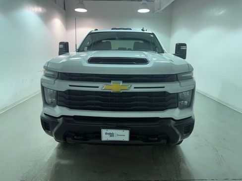 Certified 2025 Chevrolet Silverado 2500 Custom w/ Custom Value Package image 2