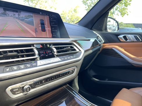 Used 2019 BMW X5 xDrive40i AWD/4WD image 30