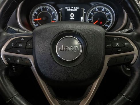 Used 2015 Jeep Cherokee Latitude w/ Comfort/Convenience Group FWD image 15