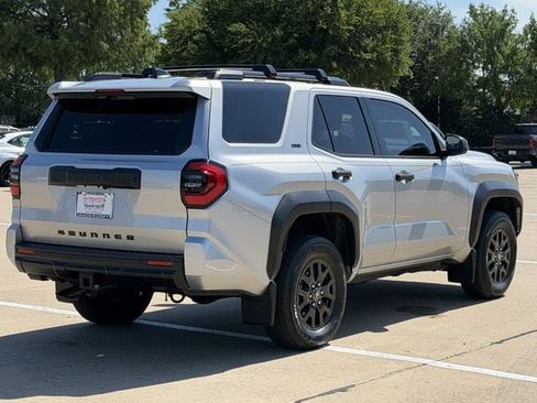 Used 2025 Toyota 4Runner SR5 RWD image 4