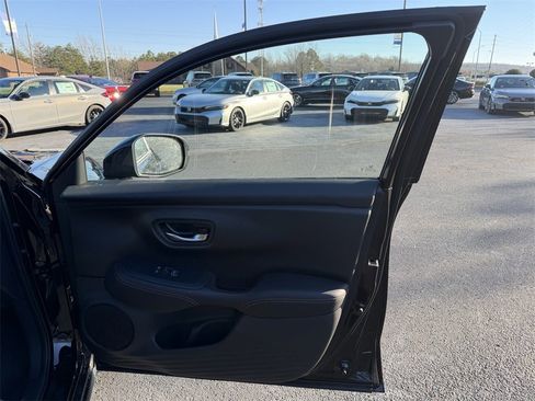 New 2026 Honda HR-V Sport image 16