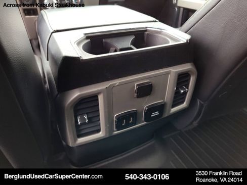 Used 2017 Ford F150 Lariat image 34