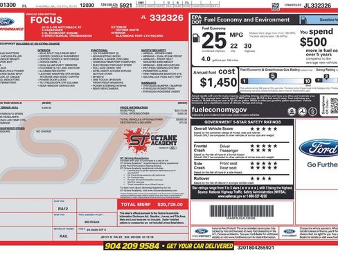 Used 2018 Ford Focus ST w/ Equipment Group 401A FWD image 2