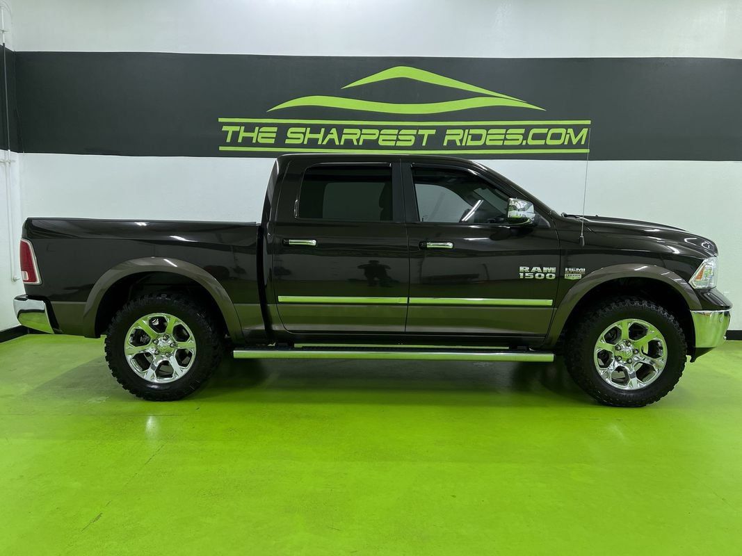 Used 2017 RAM 1500 Laramie w/ Convenience Group AWD/4WD image 6