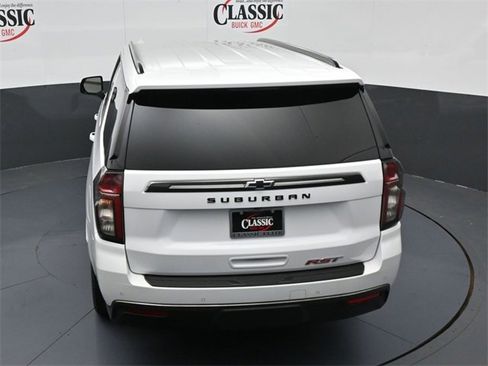 Used 2021 Chevrolet Suburban RST w/ Luxury Package image 24
