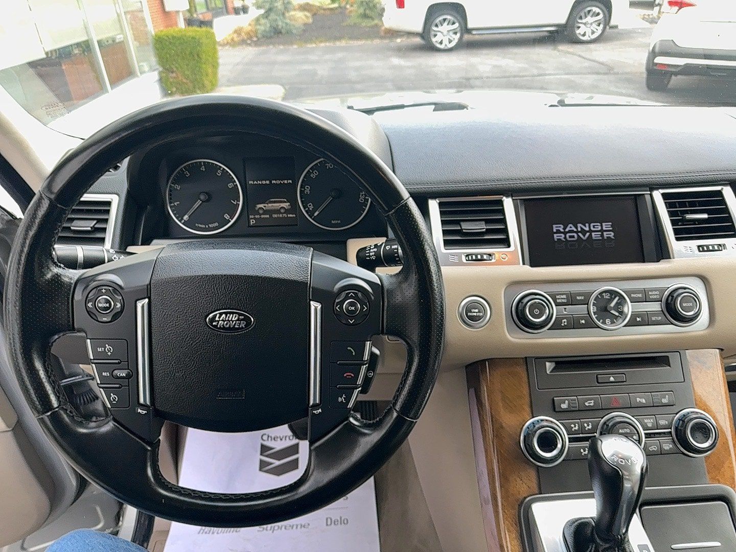 Used 2012 Land Rover Range Rover Sport HSE AWD/4WD image 8