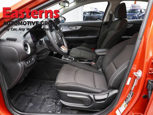 Used 2023 Kia Forte LXS w/ LXS Technology Package FWD image 14