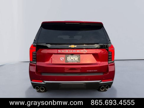 Used 2025 Chevrolet Suburban Premier w/ Sun And Tow Package AWD/4WD image 4