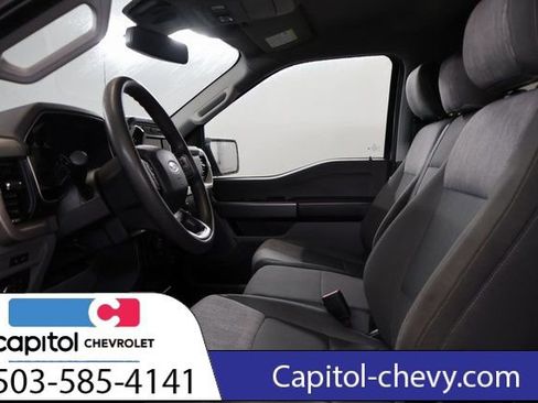 Used 2021 Ford F150 XLT image 14