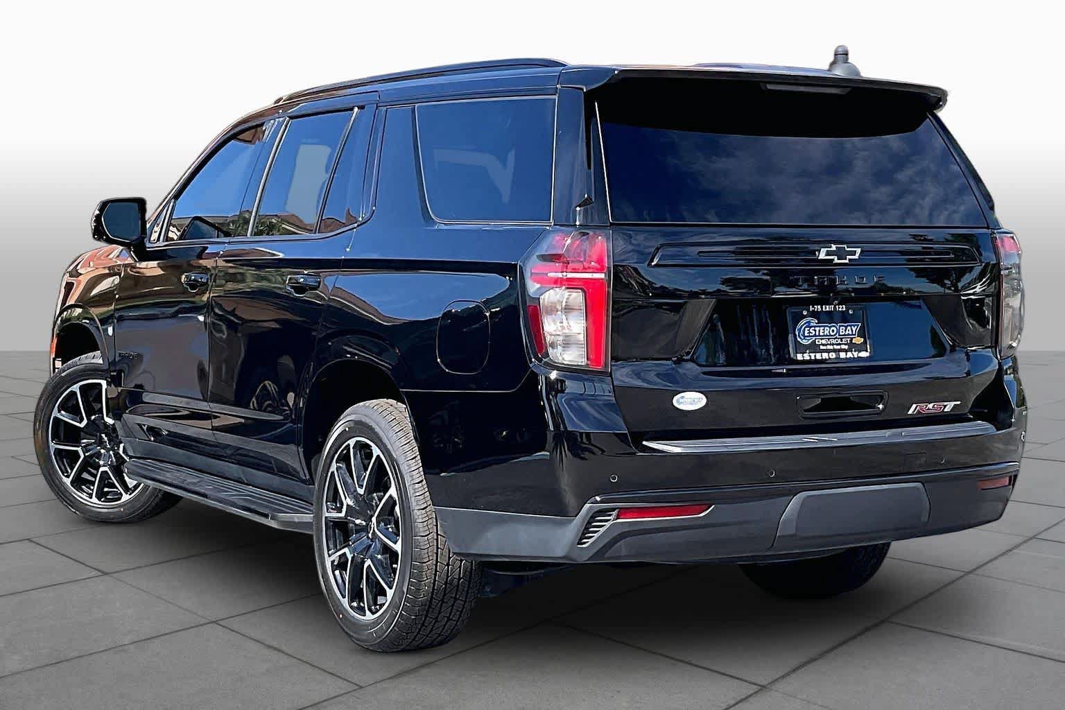 Used 2023 Chevrolet Tahoe RST w/ Luxury Package AWD/4WD image 12