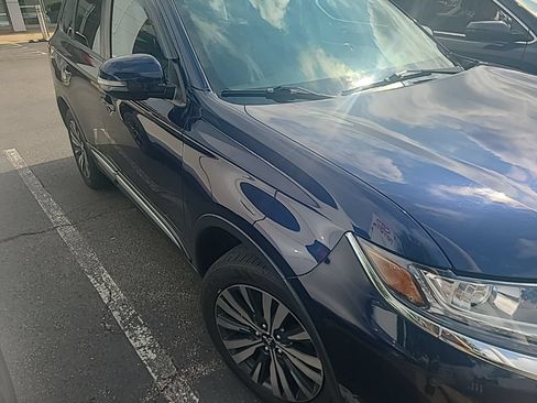 Used 2019 Mitsubishi Outlander SE AWD/4WD image 5