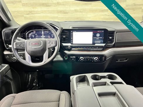 Used 2026 GMC Sierra 1500 SLE AWD/4WD image 2