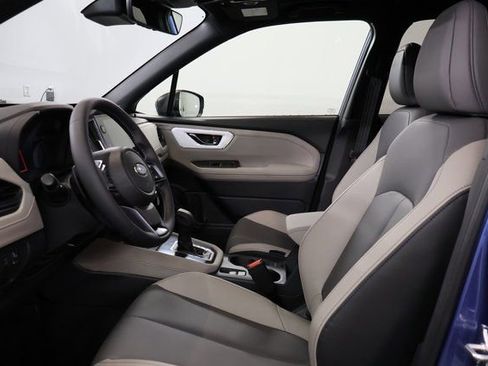 New 2025 Subaru Forester Limited image 12