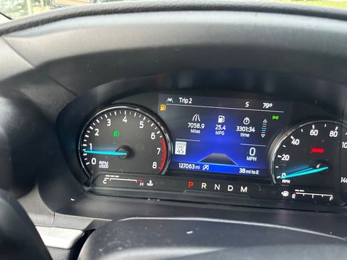 Used 2021 Ford Explorer XLT w/ Equipment Group 202A RWD image 13