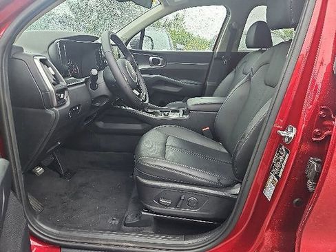 Certified 2023 Kia Sorento S FWD image 10
