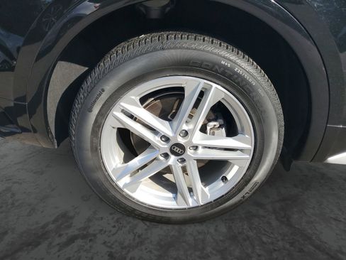 Used 2024 Audi Q5 e Premium Plus w/ Premium Plus Package image 5