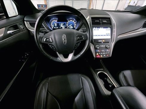 Used 2018 Lincoln MKC Premiere image 5