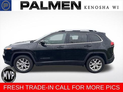 Certified 2018 Jeep Cherokee Latitude Plus w/ Cold Weather Group AWD/4WD image 1