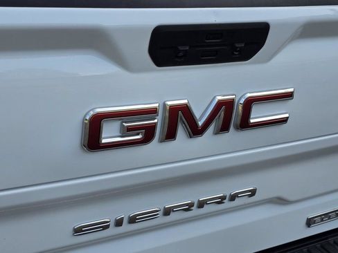 Used 2021 GMC Sierra 1500 Elevation AWD/4WD image 35
