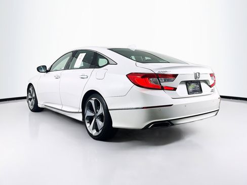Used 2019 Honda Accord Touring image 5