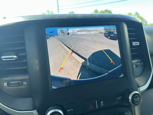 Used 2022 RAM 3500 Big Horn image 22