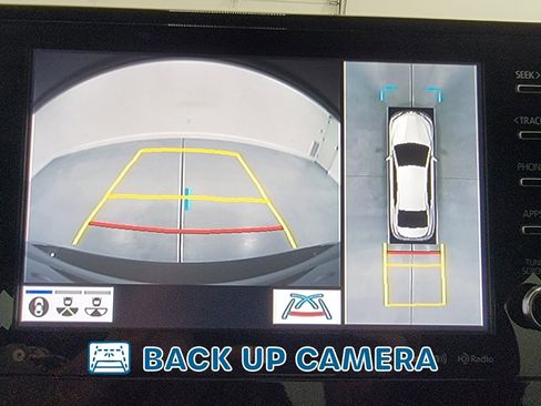 Used 2023 Toyota Camry XSE FWD image 23
