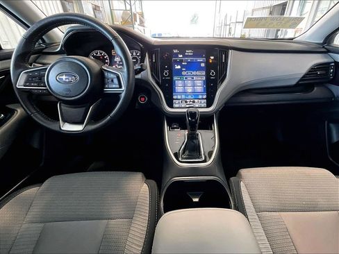 Used 2025 Subaru Outback Premium image 21