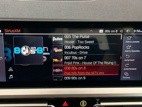 Used 2021 BMW 330i Sedan w/ M Sport Package image 17