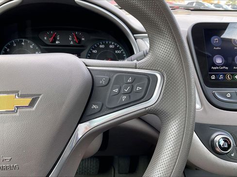 Used 2023 Chevrolet Malibu LT image 12