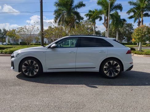New 2026 Audi Q8 Premium Plus image 7