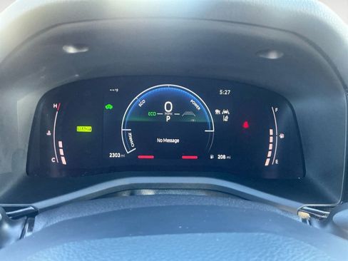 Used 2025 Toyota Camry LE image 20