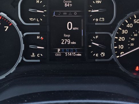 Used 2020 Toyota Tundra SR5 image 18