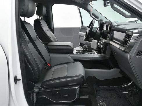 Used 2023 Ford F150 Lariat image 13