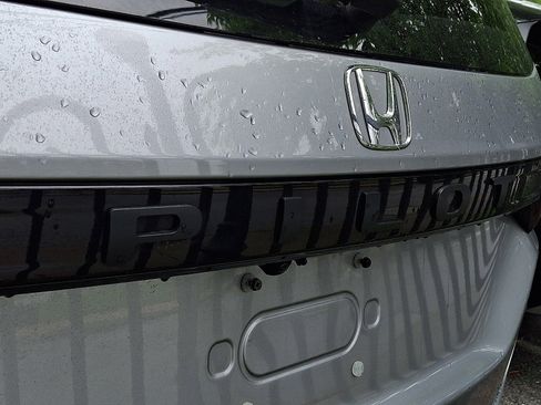 Used 2023 Honda Pilot EX-L image 5