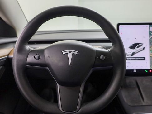 Used 2021 Tesla Model 3 Long Range image 23