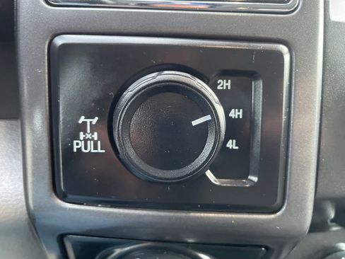 Used 2018 Ford F150 XLT w/ Equipment Group 302A Luxury image 18