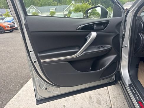 New 2026 Mitsubishi Eclipse Cross ES AWD/4WD image 32