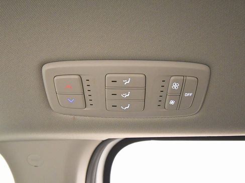 Certified 2024 Kia Carnival LX image 17