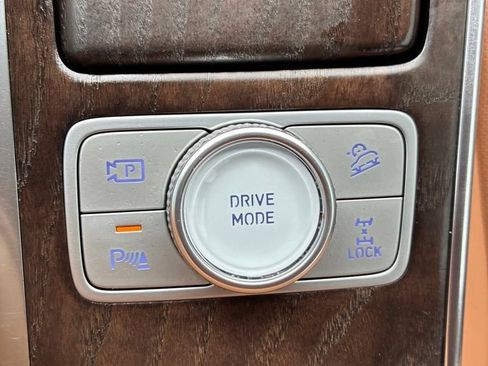 Used 2024 Genesis GV80 3.5T Advanced w/ Advanced Package AWD/4WD image 40