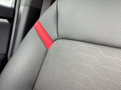 New 2026 Chevrolet Colorado Z71 w/ Technology Package image 6