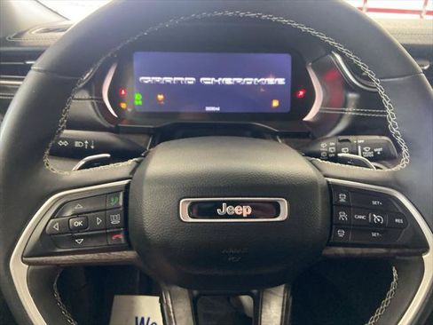 Certified 2023 Jeep Grand Cherokee L Limited AWD/4WD image 27