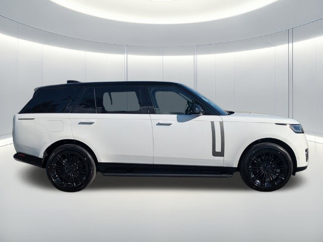 New 2026 Land Rover Range Rover Long Wheelbase SE AWD/4WD image 5