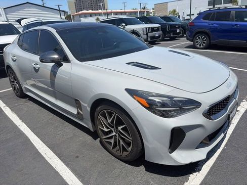 Used 2022 Kia Stinger GT-Line w/ Sun & Sound Package RWD image 6