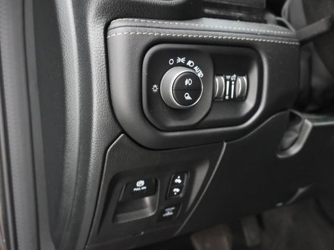 Used 2023 RAM 1500 Limited AWD/4WD image 49