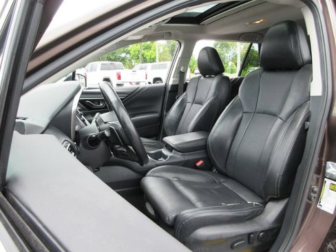 Used 2022 Subaru Outback Limited AWD/4WD image 20